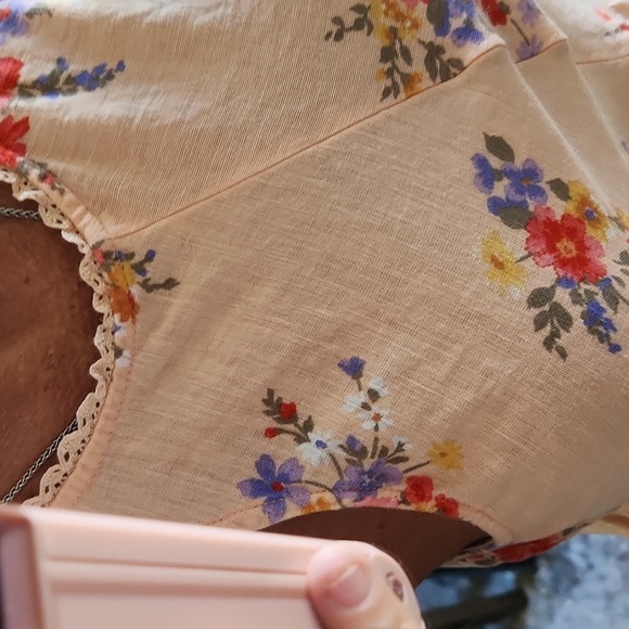 American Eagle SALE - Picture 4 of 9